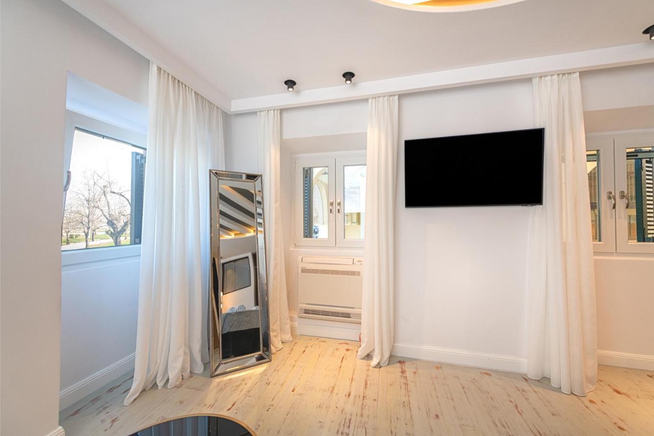 Kantoni Luxury