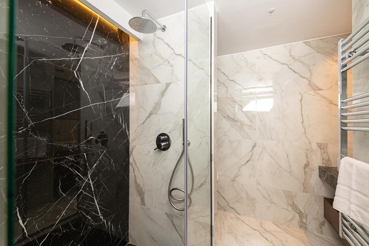 Kantoni Luxury Apartment *