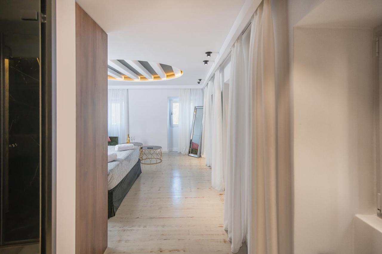 Kantoni Luxury Apartment
